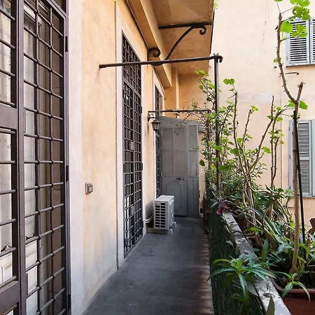 Apartment Timeless